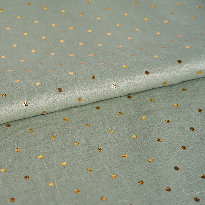 2026 ผ้าปั๊มฟอยล์ผ้ากำมะหยี่ซาตินกระบอกไหลเวียนของอากาศ