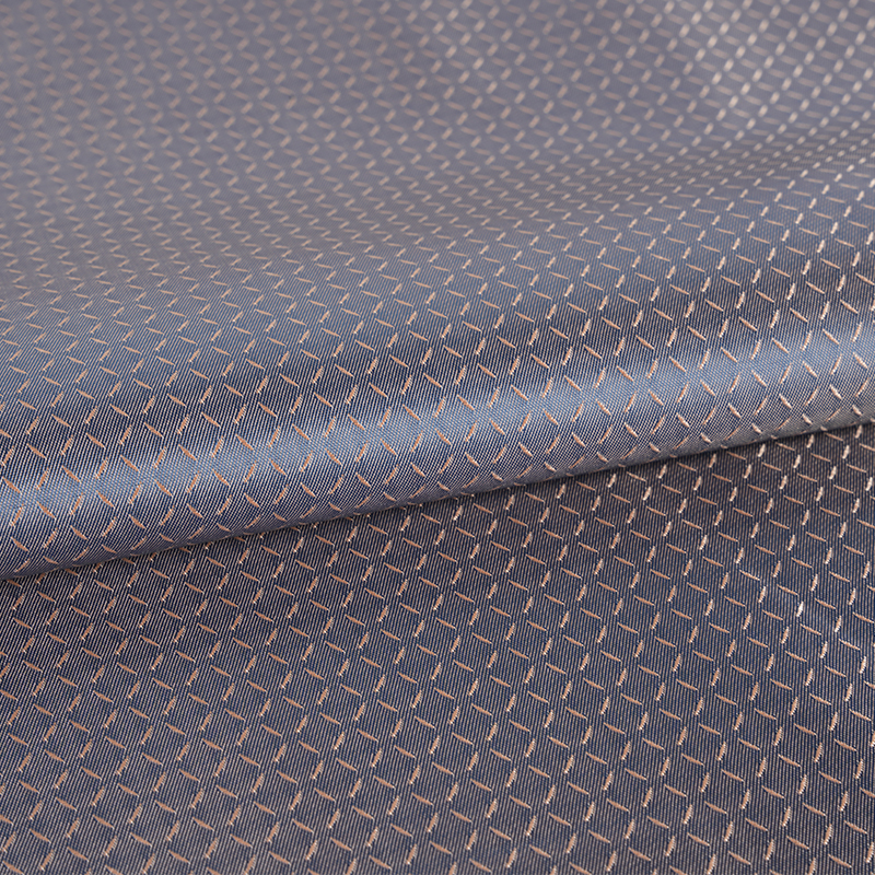 คาร์ดิแกนเพชรสี่เหลี่ยมประจุบวก