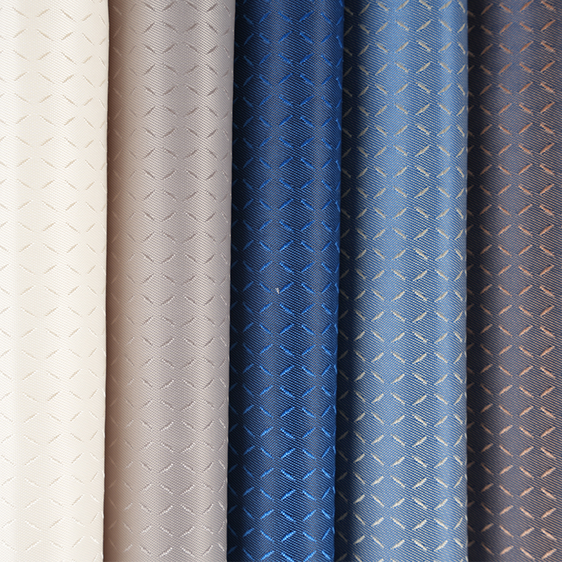 คาร์ดิแกนเพชรสี่เหลี่ยมประจุบวก