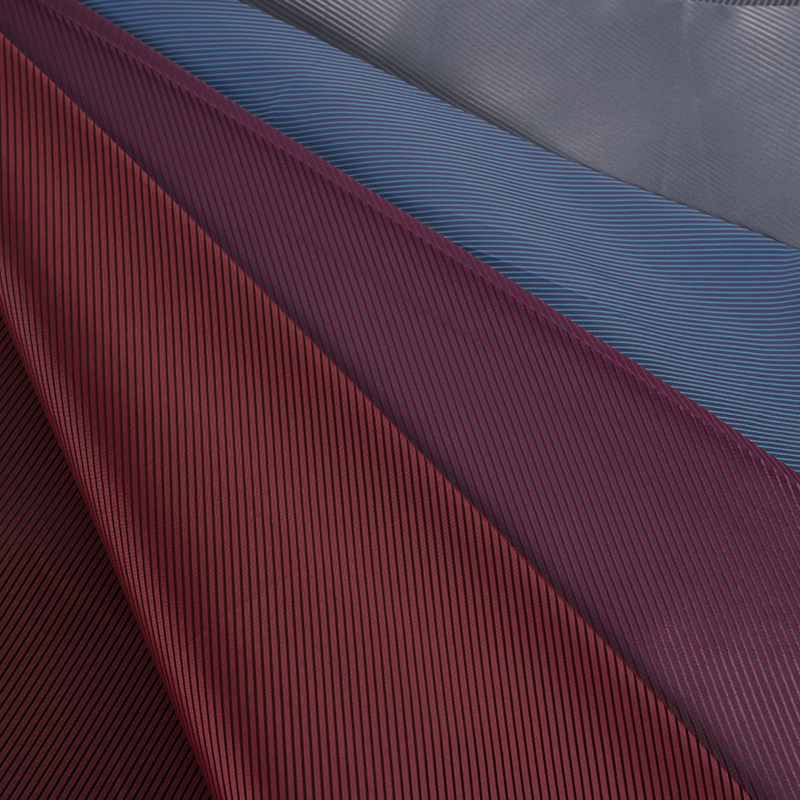 ผ้าทอลายทแยงโพลีเอสเตอร์หยาบ