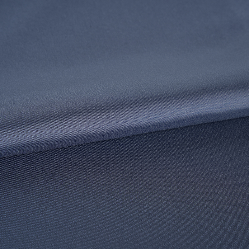 50D * 75D ยืดหยุ่นสูง 2/1 ผ้าย้อมผ้าไหม Shumei ในแนวทแยง