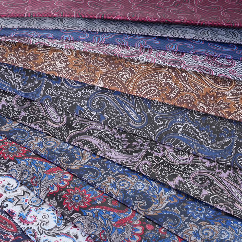 ผ้าแพรแข็งโพลีเอสเตอร์ 190T ผมหางม้าพิมพ์ผ้าพิมพ์ลายใบสน