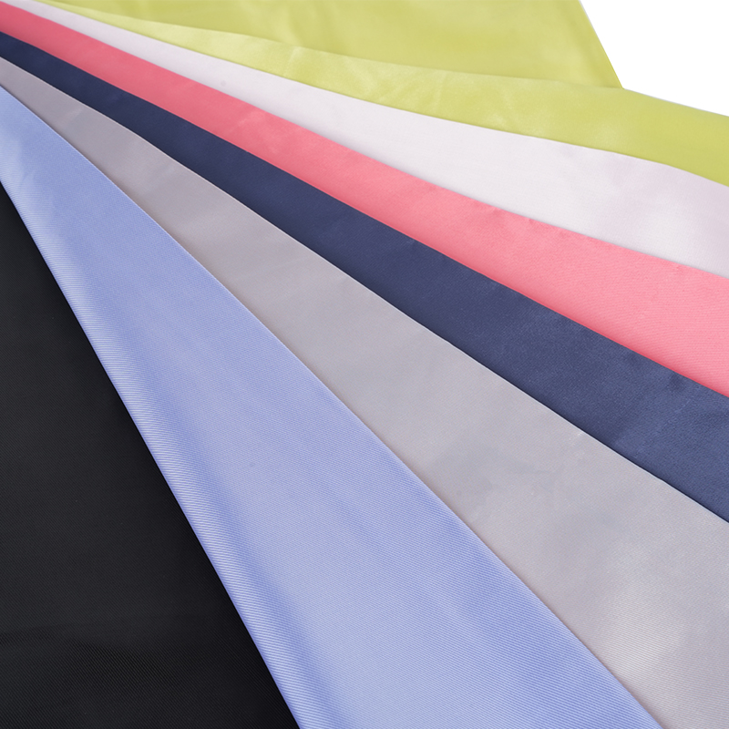 ผ้าทอลายทแยงขนาดกลาง PV